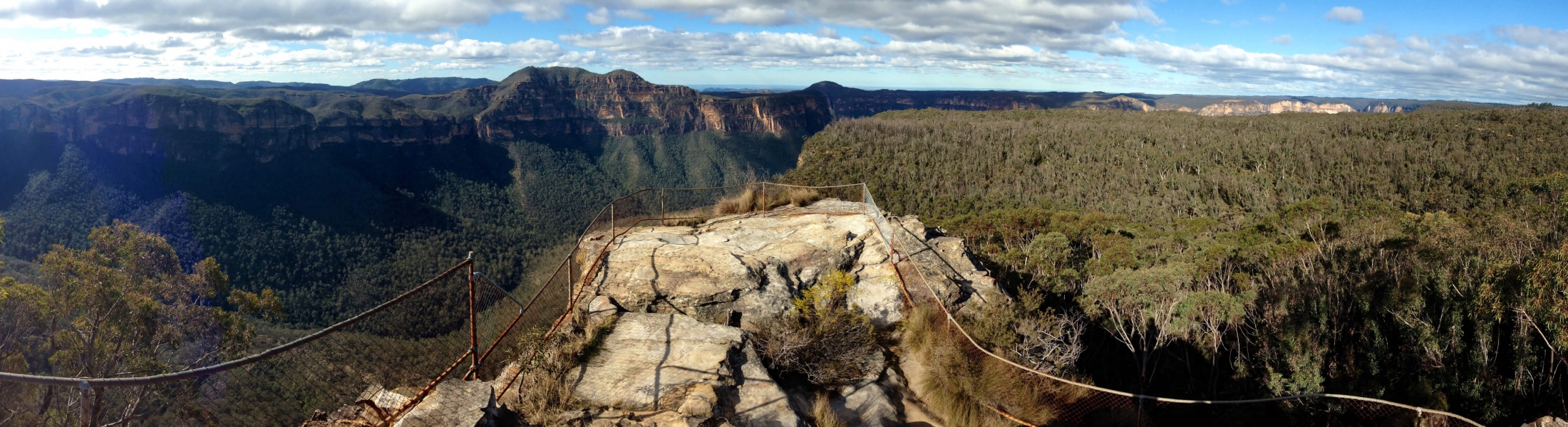 Anvil Rock Blue Mountains 4WD